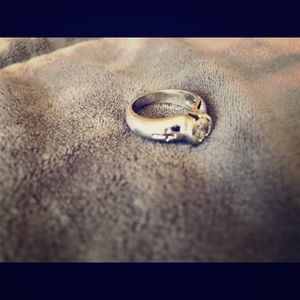 Stainless steel 1 carat cubic zirconia ring!